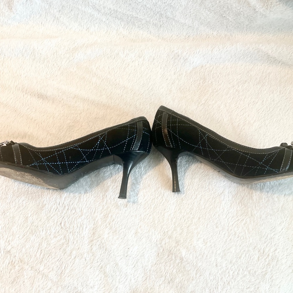 Dior Black Cannage Stitched Bow Pumps - Picture 8 of 9